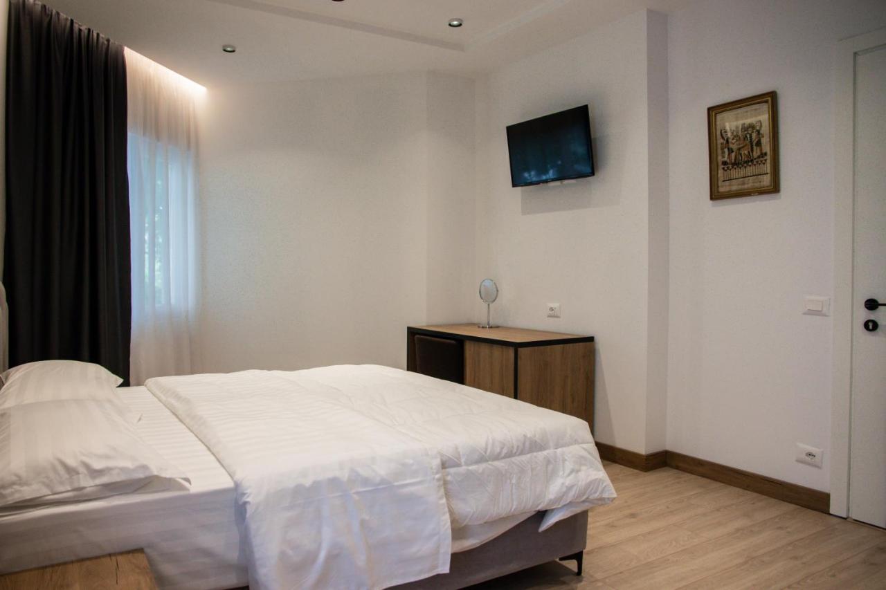 Hotel Blini Shkoder Ngoại thất bức ảnh