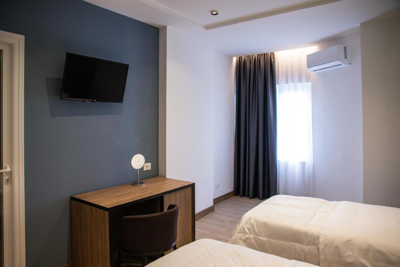 Hotel Blini Shkoder Ngoại thất bức ảnh