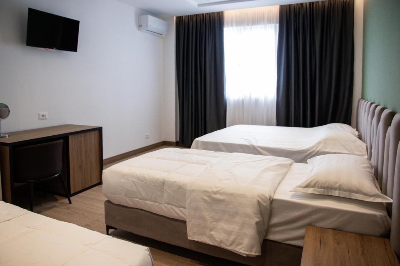 Hotel Blini Shkoder Ngoại thất bức ảnh
