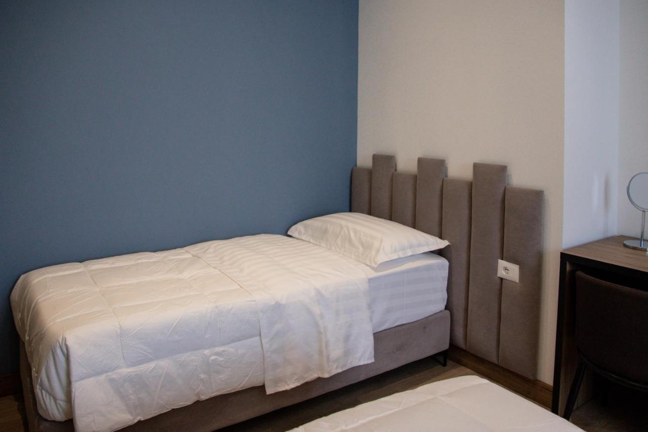 Hotel Blini Shkoder Ngoại thất bức ảnh