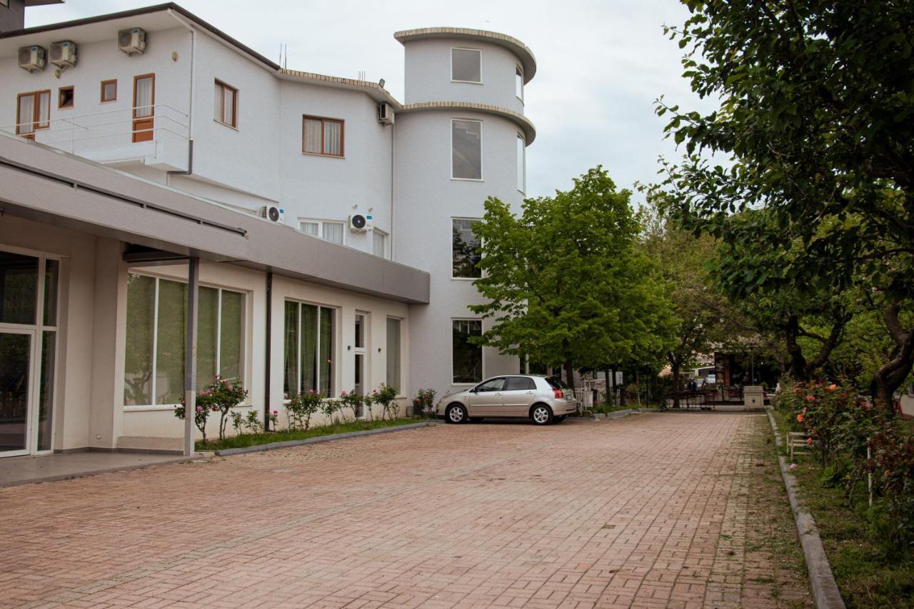 Hotel Blini Shkoder Ngoại thất bức ảnh