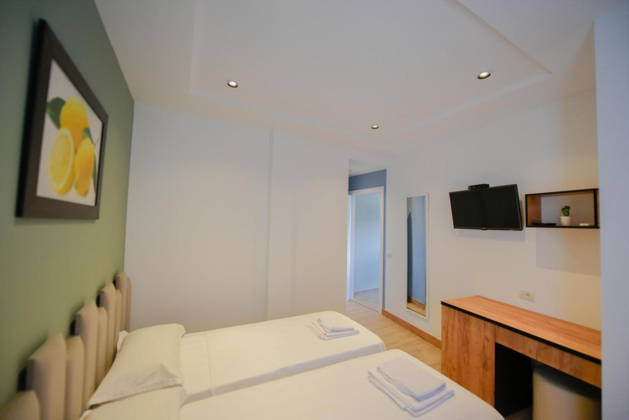 Hotel Blini Shkoder Ngoại thất bức ảnh